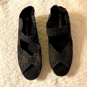 BM Bernie Mev black and metallic slip on